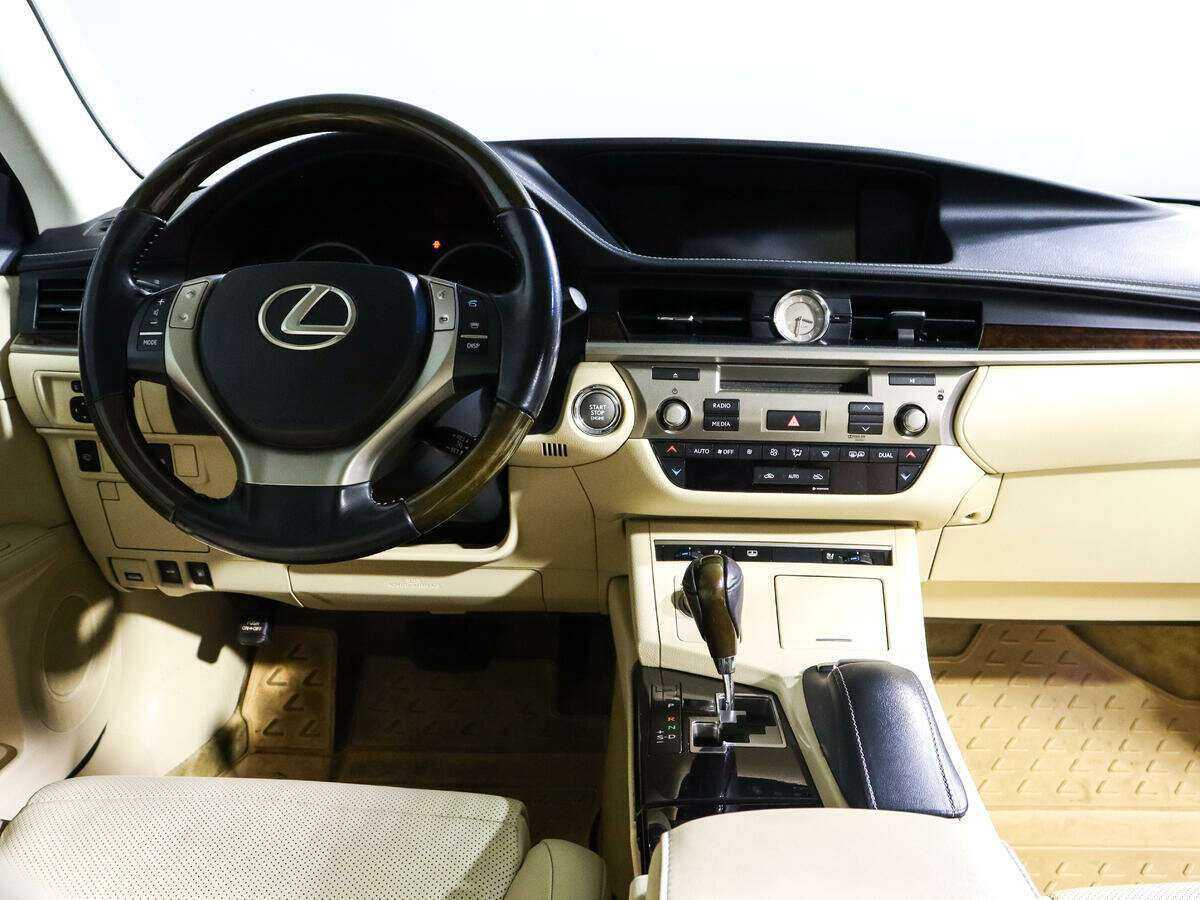 Lexus ES 350, 2013 Фото №10