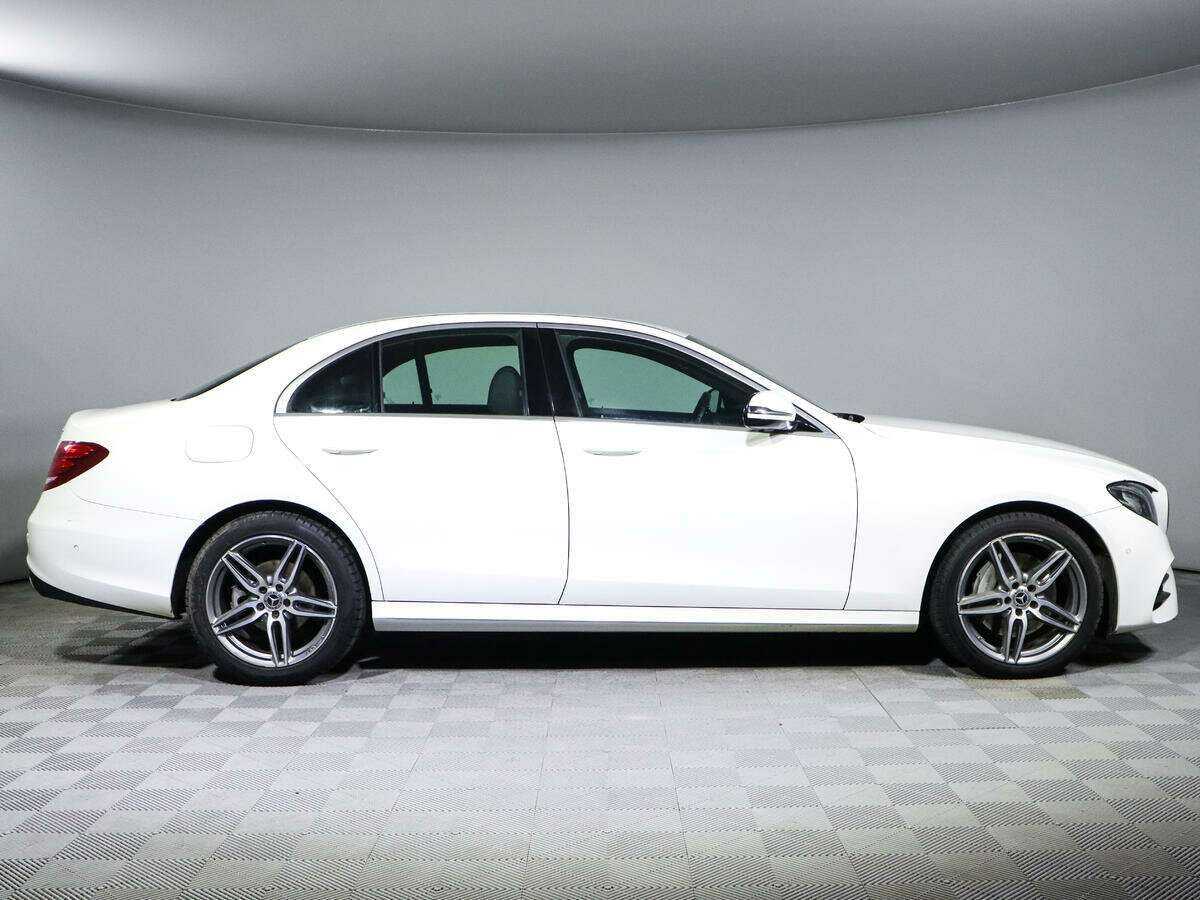 Mercedes-Benz E-Класс 200, 2018 - 90 704 км. | Фото №4