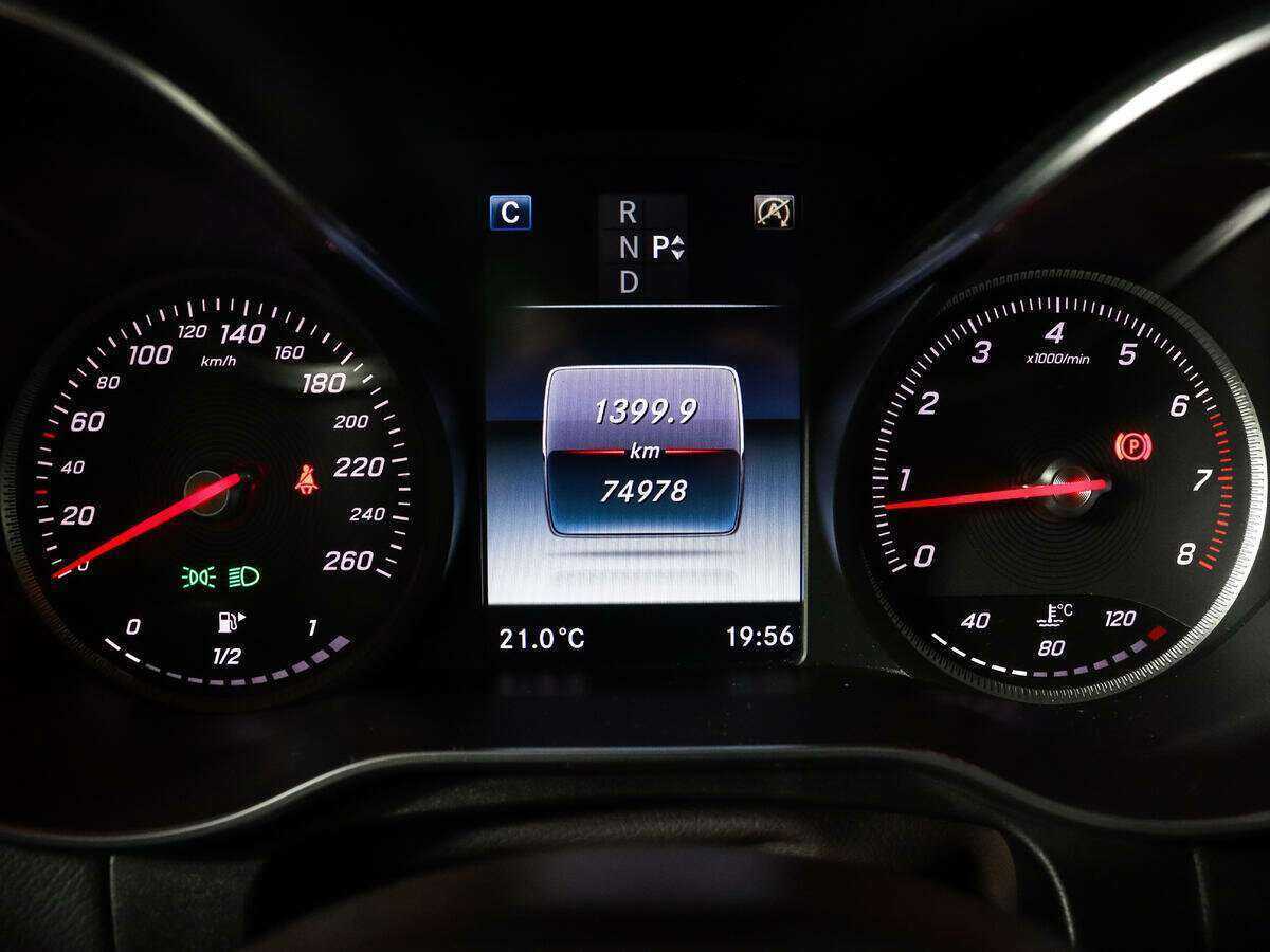 Mercedes-Benz GLC 250, 2015 - 74 977 км. | Фото №8