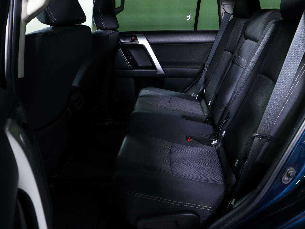 Toyota Land Cruiser Prado, 2019 Фото №9