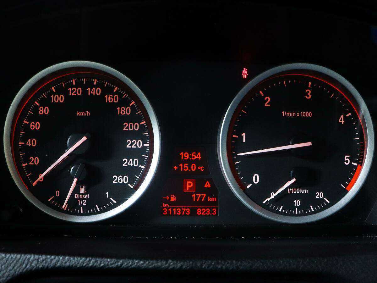 BMW X6 40d, 2011 Фото №11