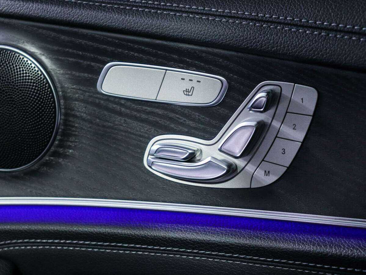 Mercedes-Benz E-Класс 200, 2016 Фото №20