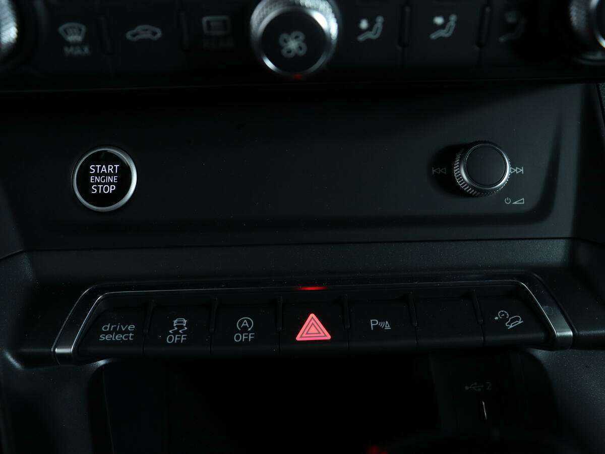 Audi Q3 45 TFSI, 2021 Фото №23