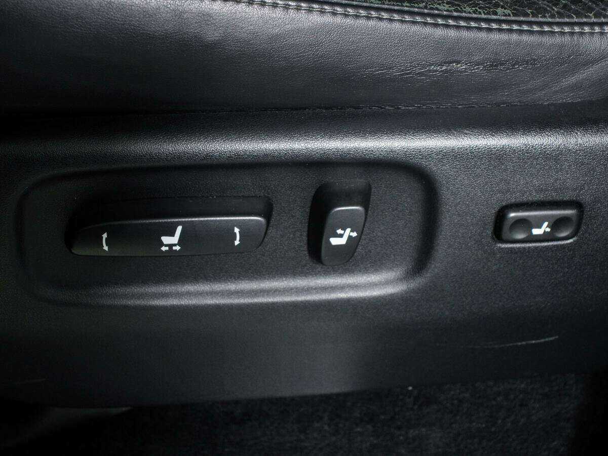 Lexus LX 450d, 2016 Фото №23