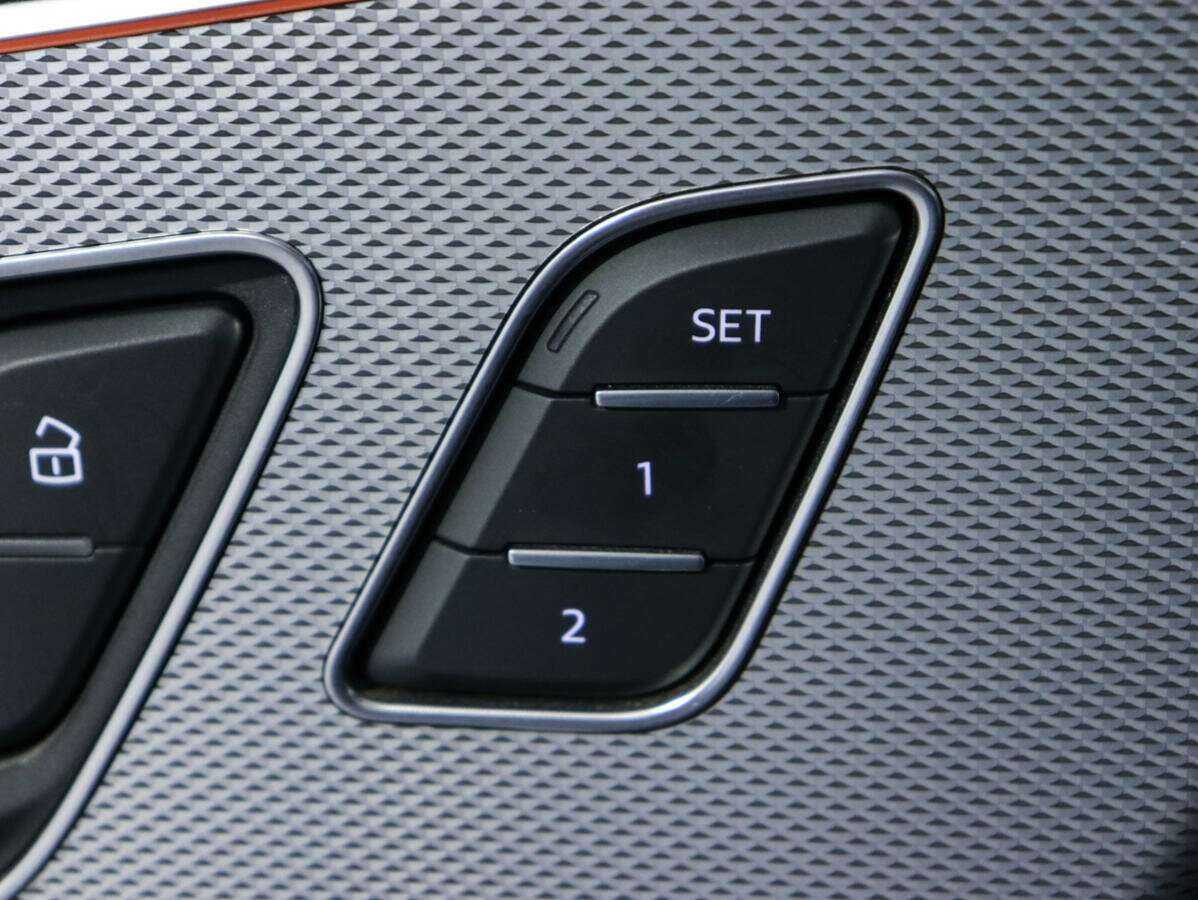 Audi Q7 45 TDI, 2021 Фото №15