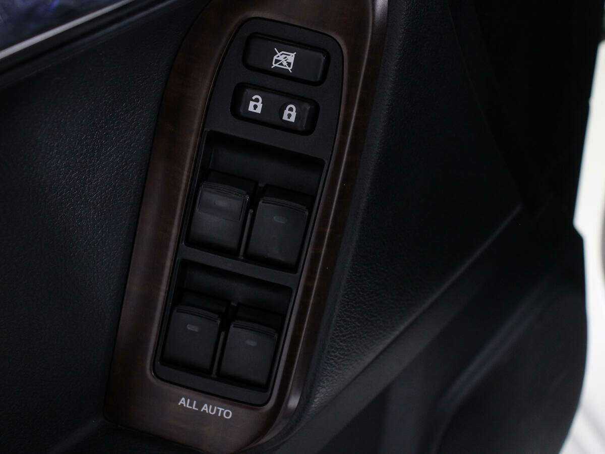 Toyota Land Cruiser Prado, 2017 Фото №15