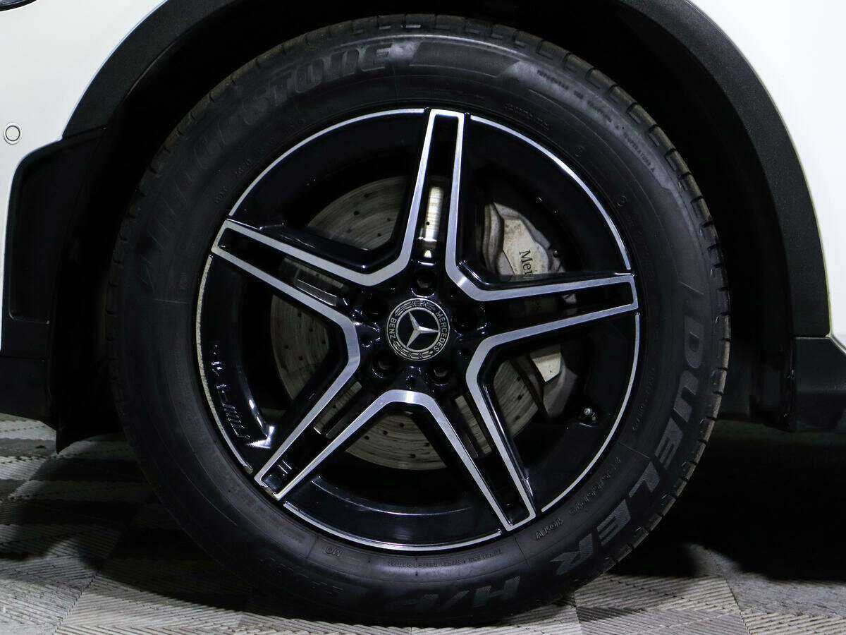 Mercedes-Benz GLC 300, 2019 Фото №22
