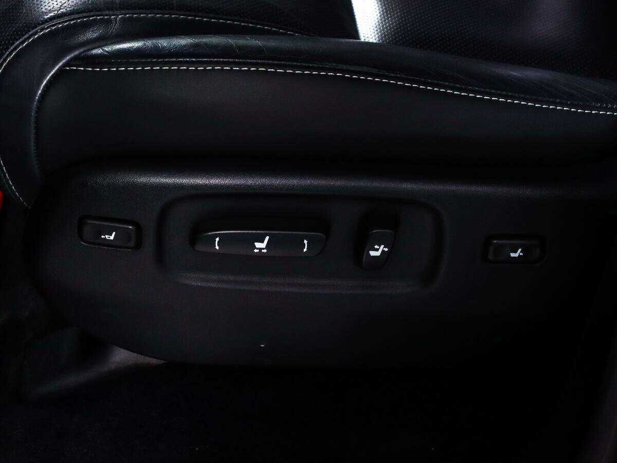 Lexus LX 570, 2015 Фото №22