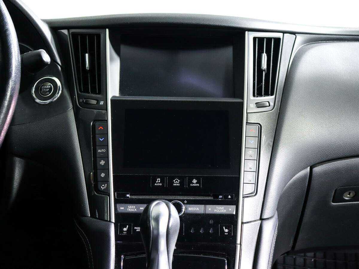 Infiniti Q50, 2017 Фото №10
