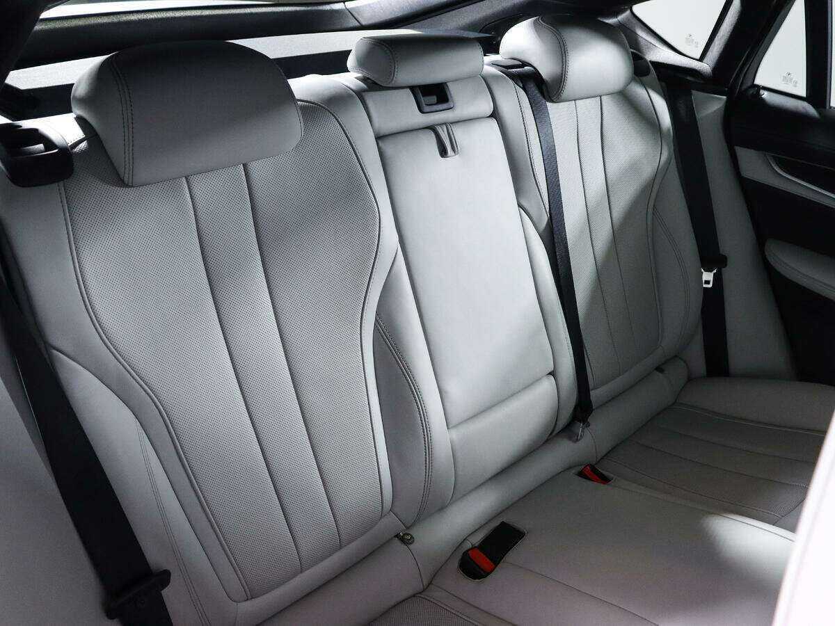 BMW X6 M, 2018 Фото №23