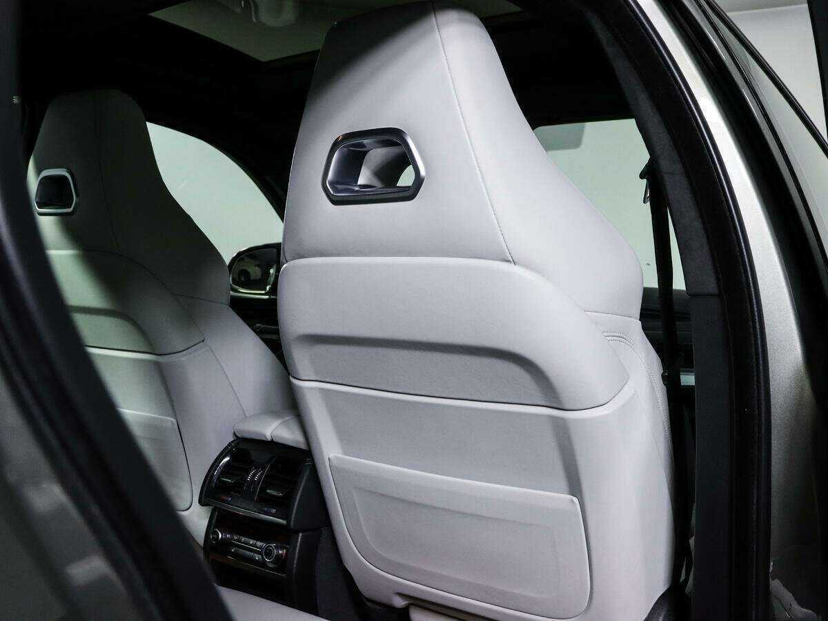 BMW X6 M, 2018 Фото №27