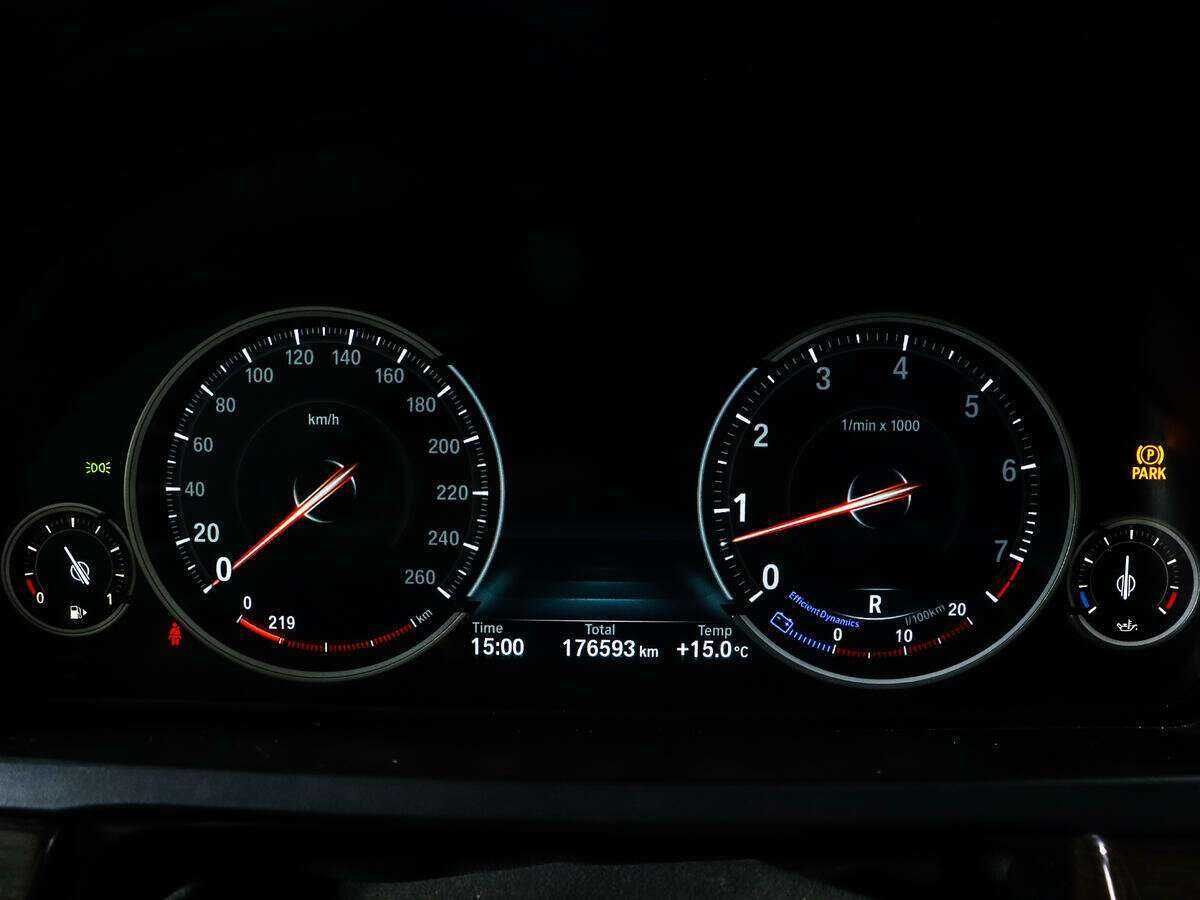 BMW 7 серии Long 740Li xDrive, 2013 Фото №10