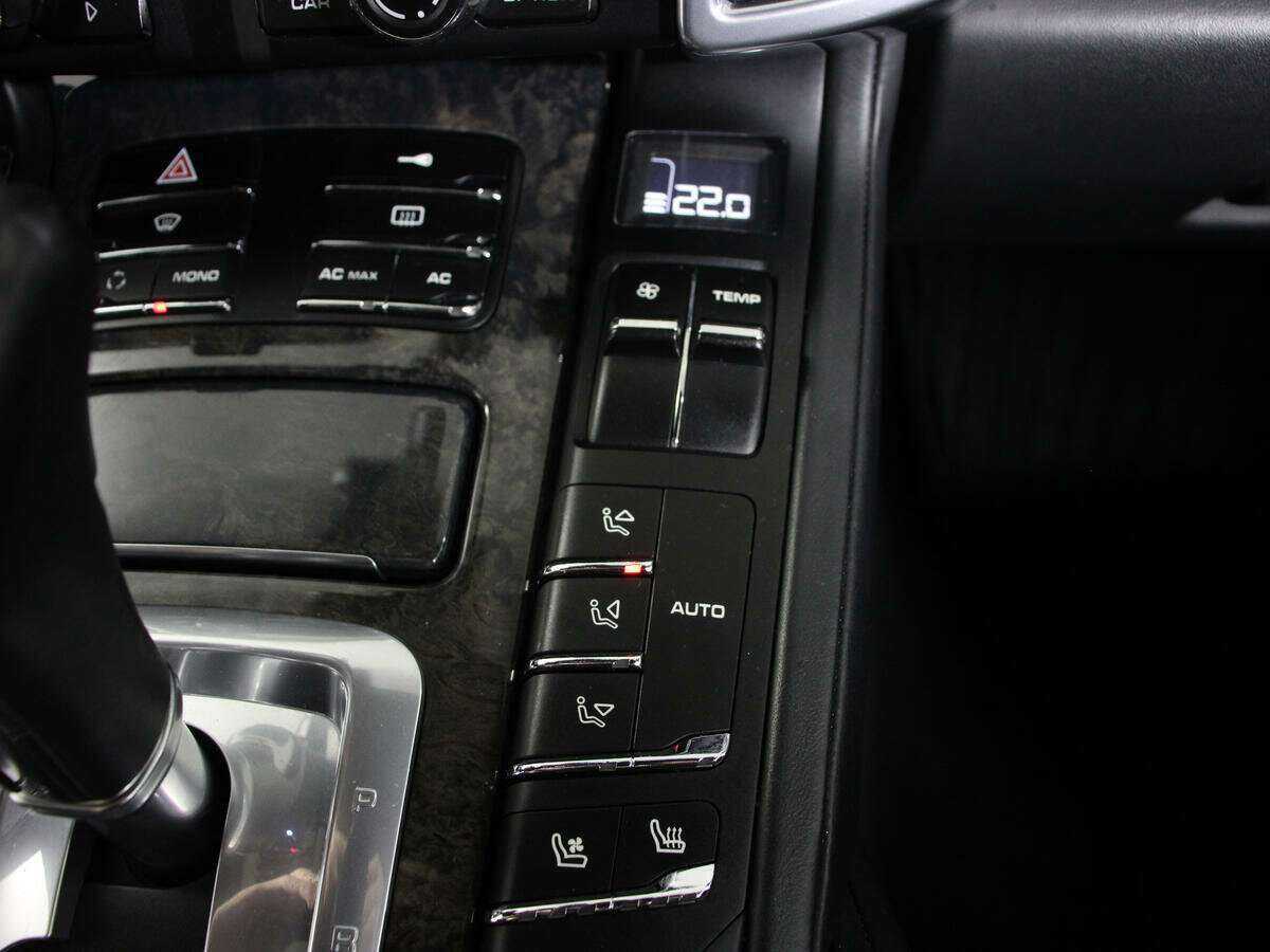 Porsche Cayenne Turbo, 2010 Фото №27