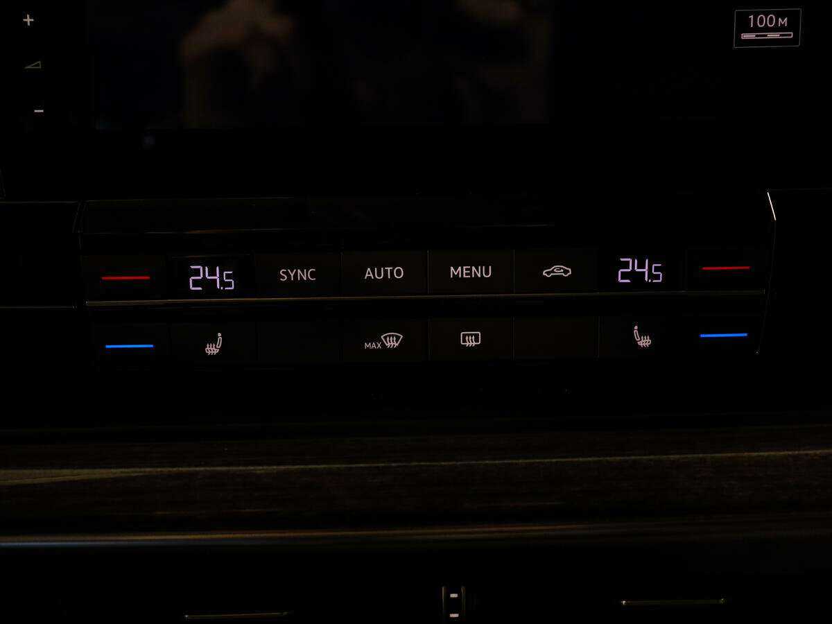 Volkswagen Touareg, 2019 Фото №18