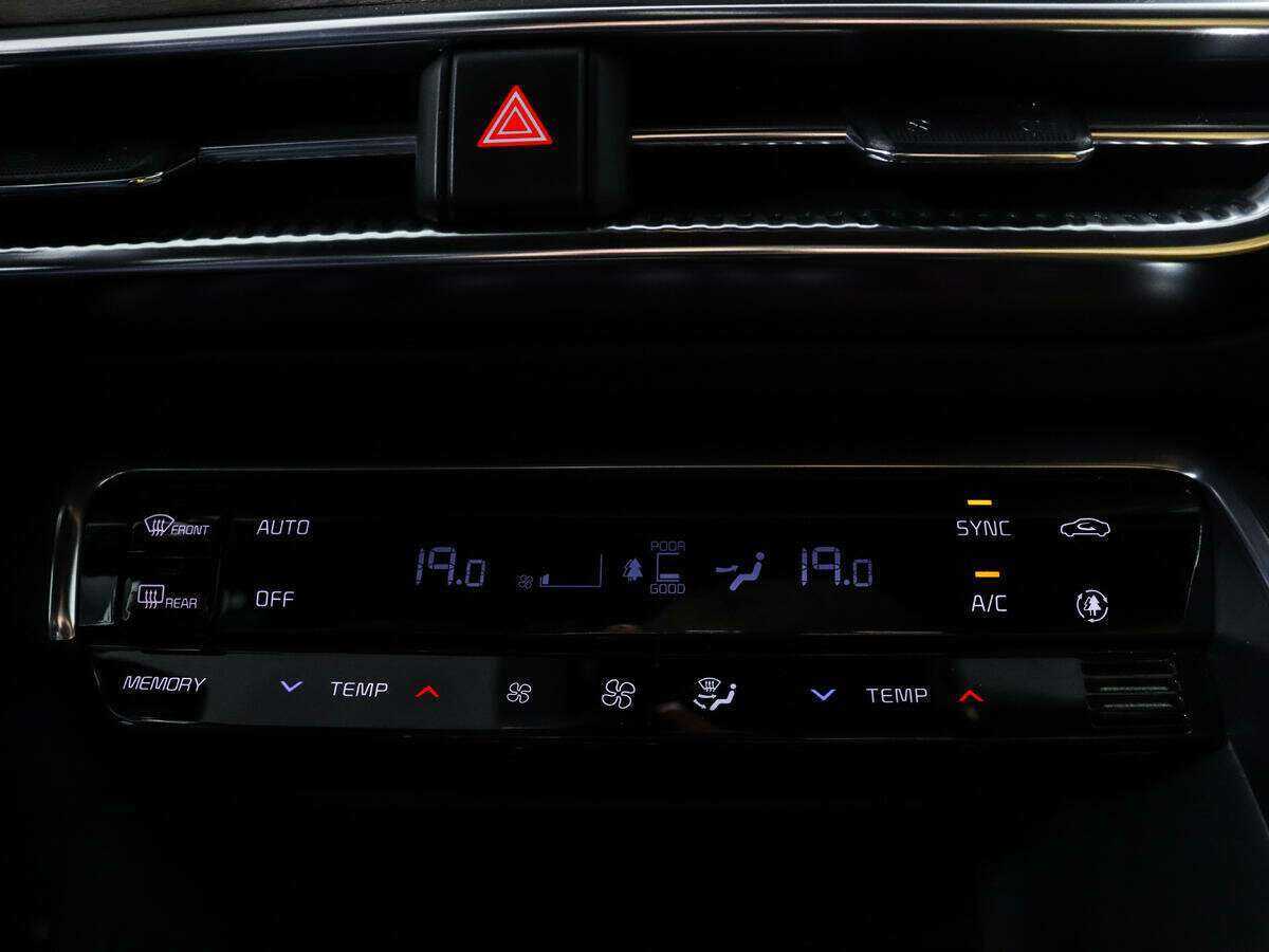 Kia K5, 2020 Фото №17