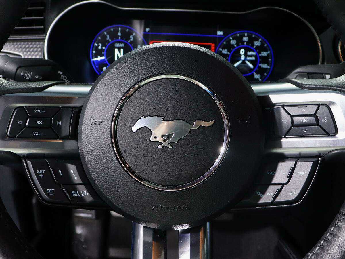 Ford Mustang, 2022 Фото №23