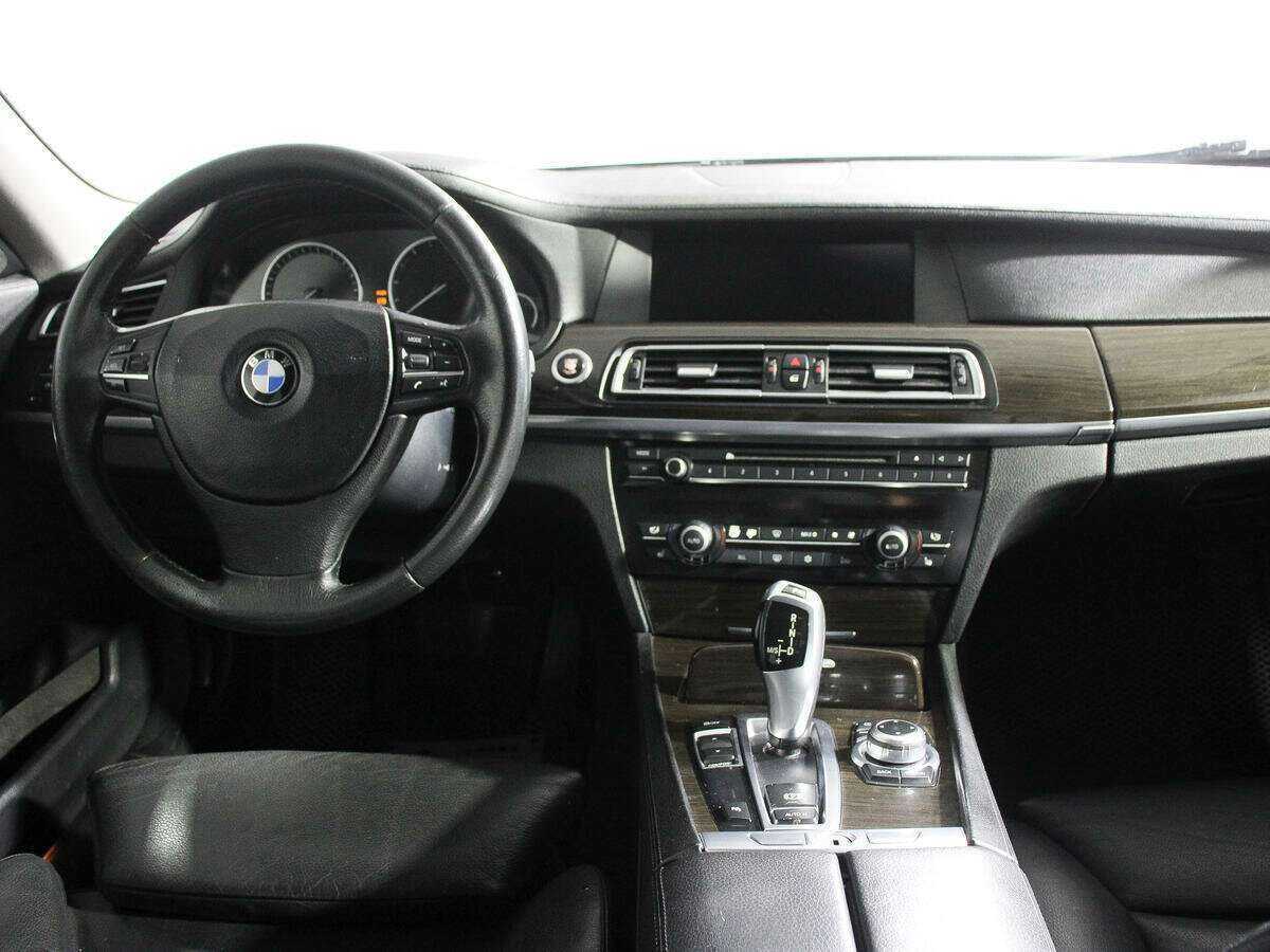 BMW 7 серии 730d, 2009 Фото №12
