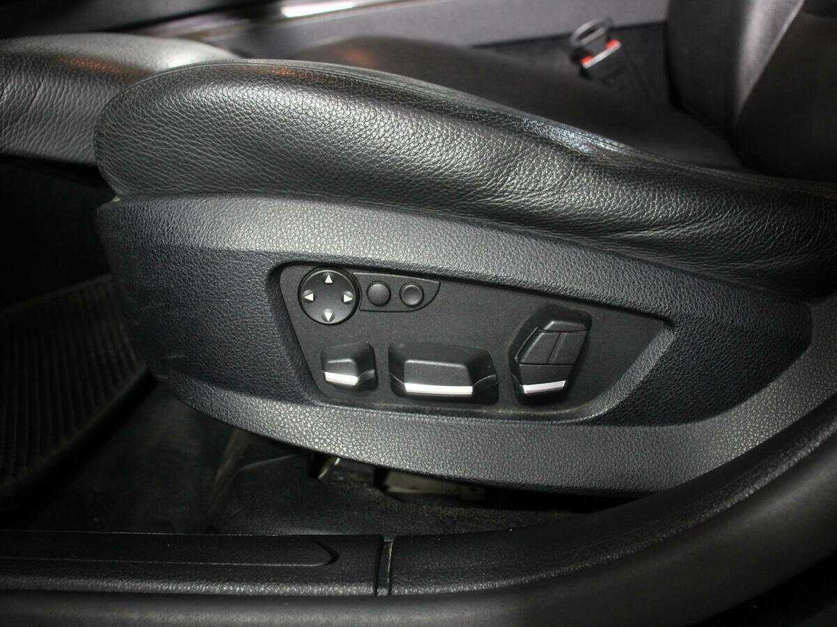 BMW 7 серии 730d, 2009 Фото №22