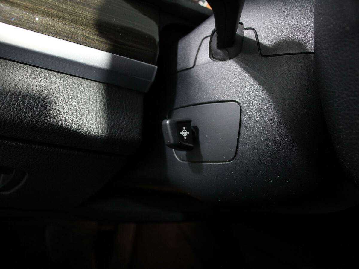 BMW 7 серии 730d, 2009 Фото №25