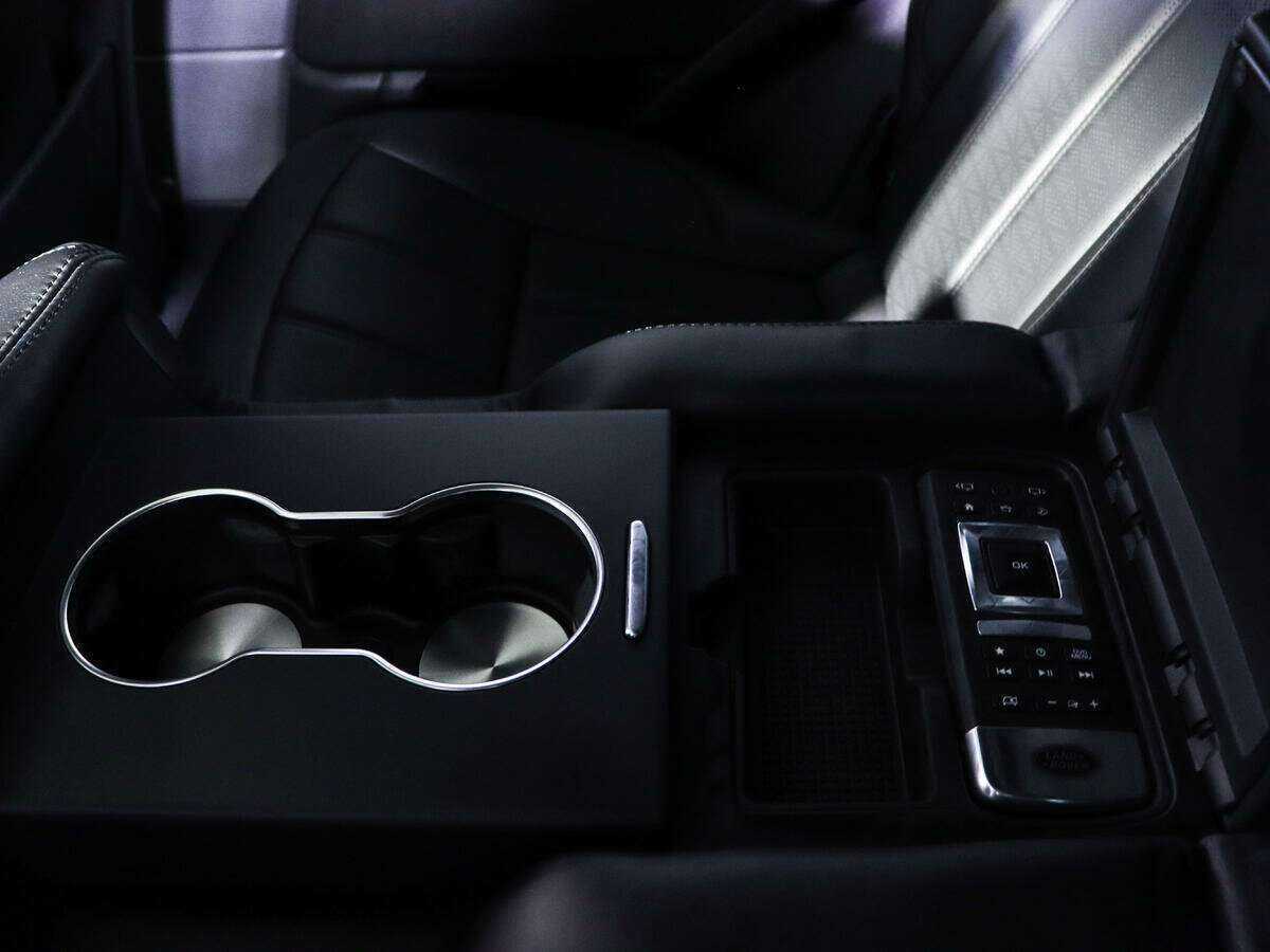 Land Rover Range Rover Sport, 2019 Фото №22