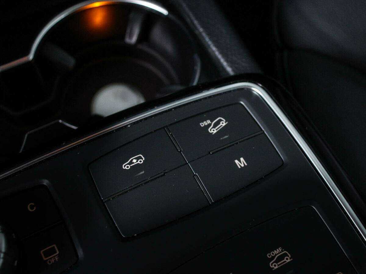 Mercedes-Benz GLS 400, 2018 Фото №27