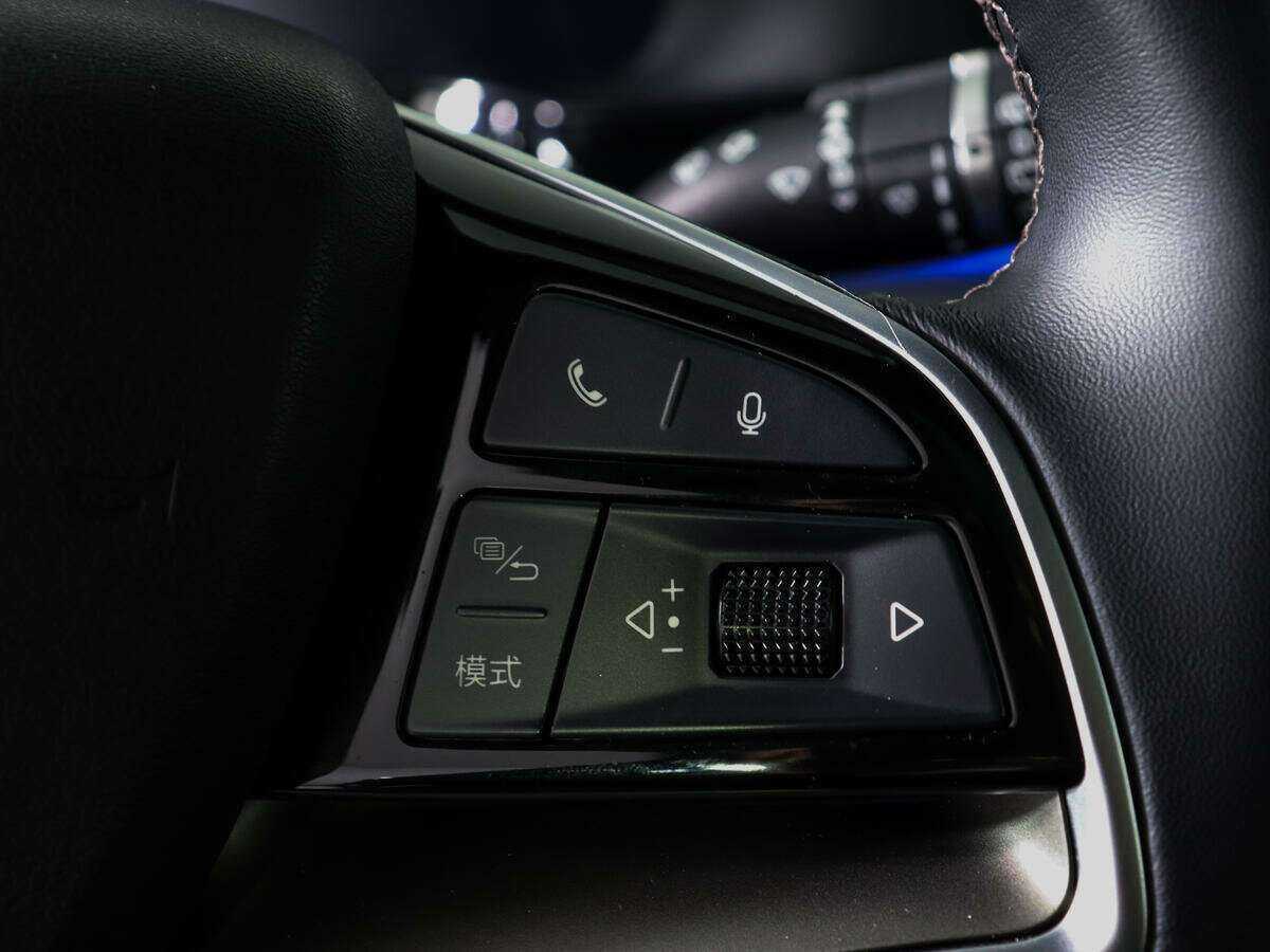 BYD Tang, 2022 Фото №24