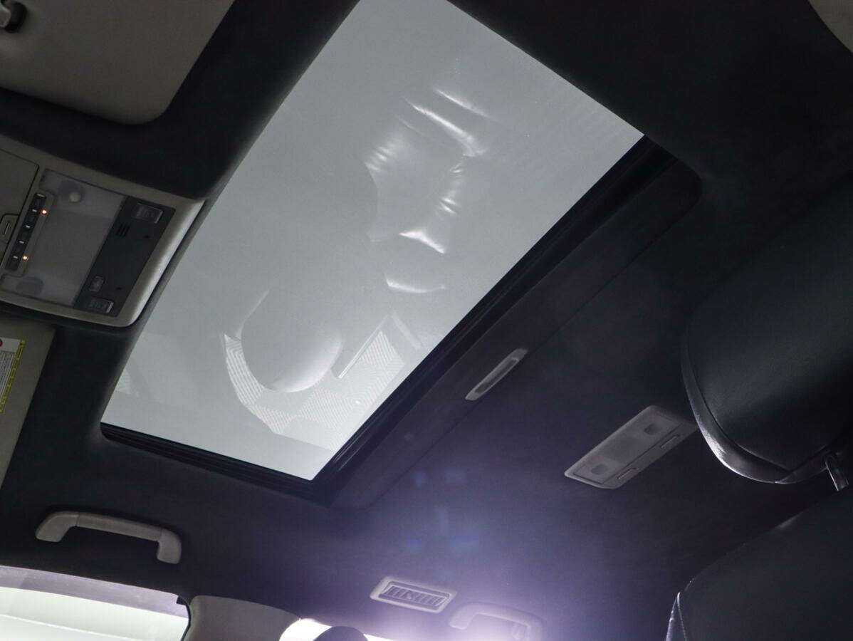 Lexus LX 570, 2012 Фото №25