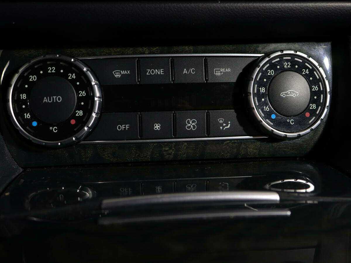 Mercedes-Benz CLS 350 BlueTEC, 2014 Фото №17