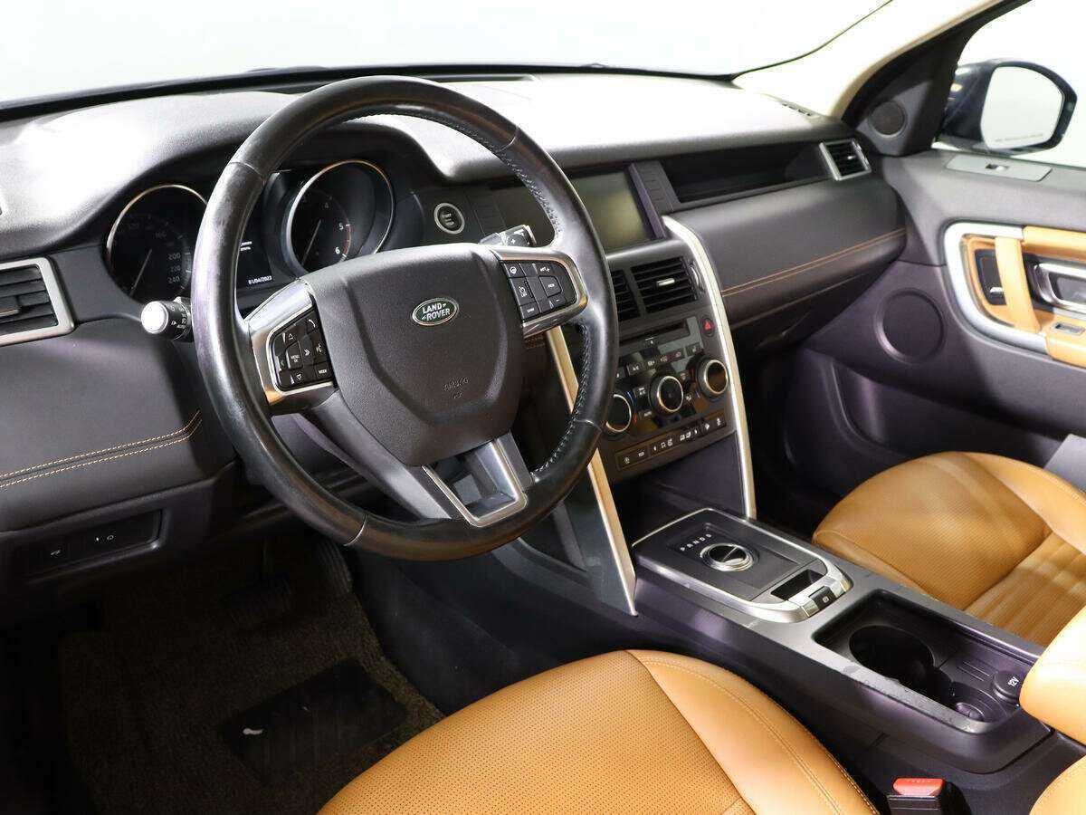 Land Rover Discovery Sport, 2017 Фото №11
