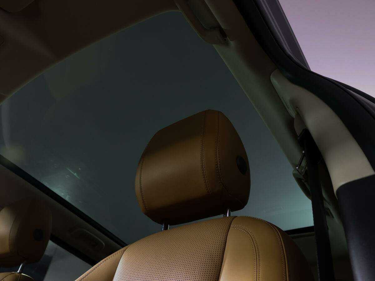 Land Rover Discovery Sport, 2017 Фото №18