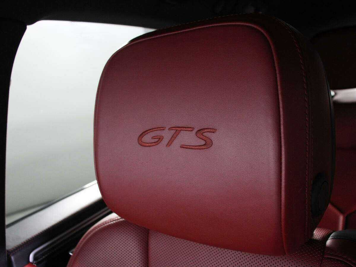 Porsche Macan GTS, 2017 Фото №16