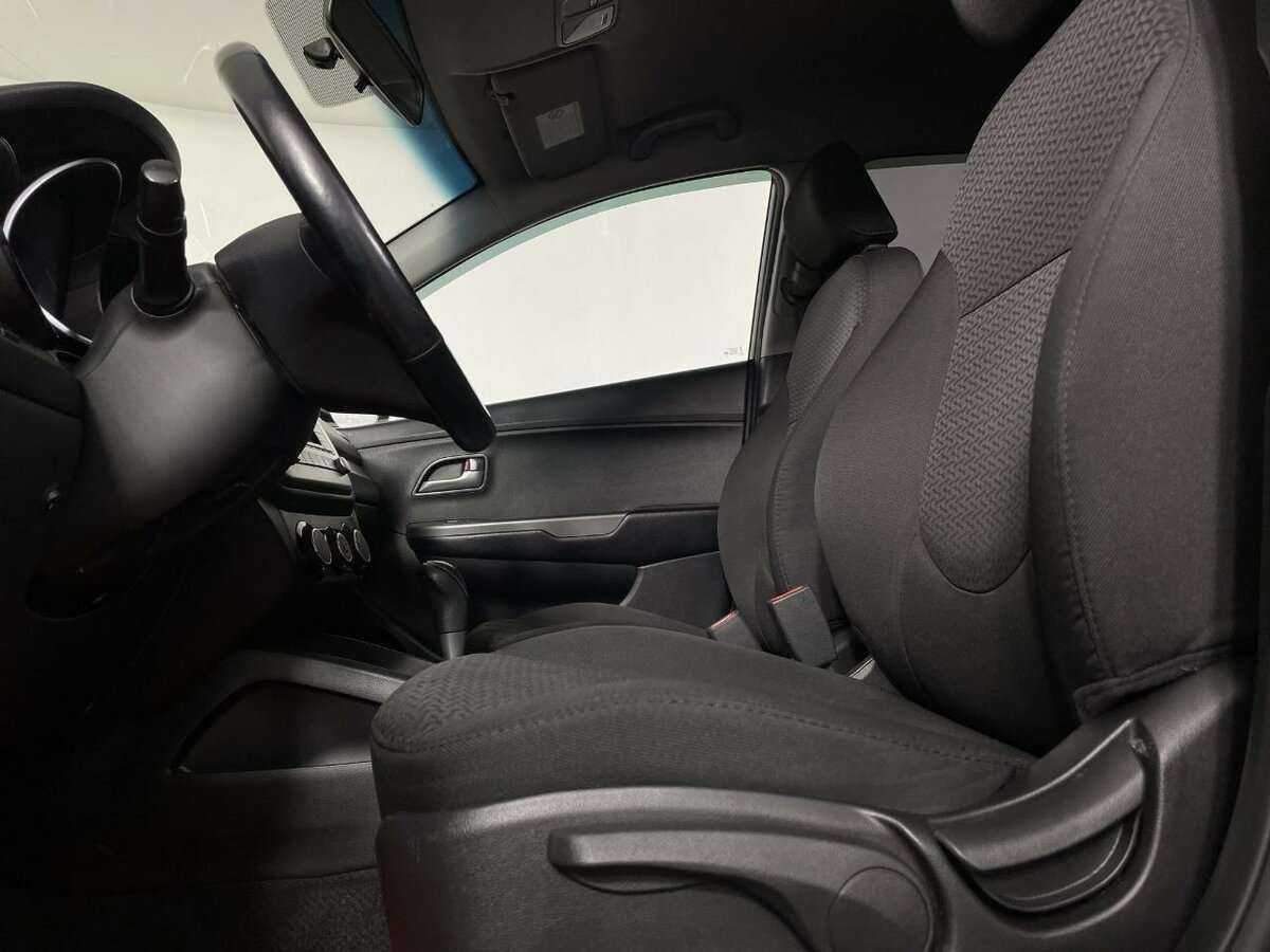 Kia Rio, 2016 Фото №10