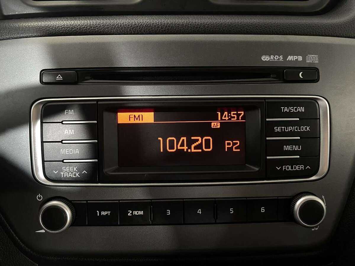 Kia Rio, 2017 Фото №11