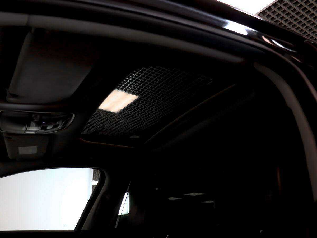 Kia K900, 2019 Фото №11