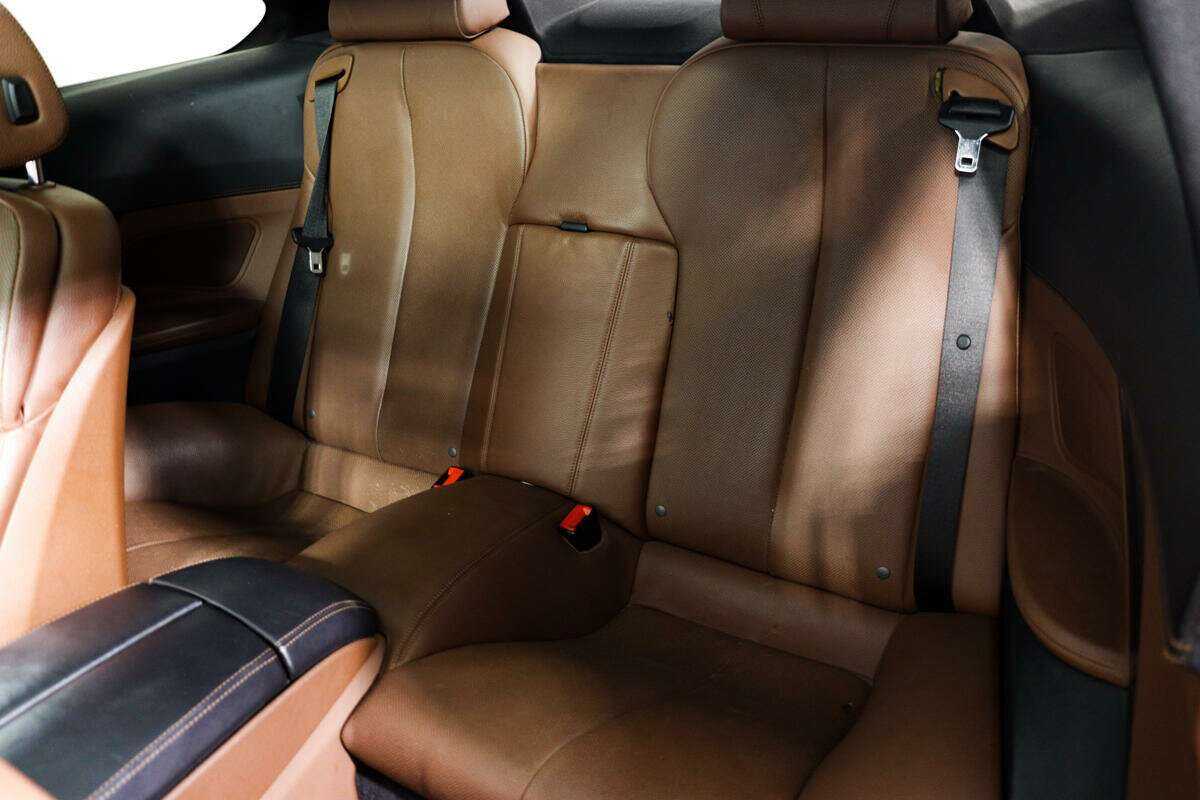 BMW 6 серии 640i xDrive, 2014 Фото №12