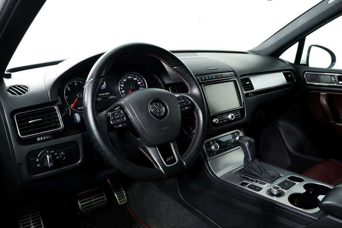 Volkswagen Touareg, 2016 Фото №13