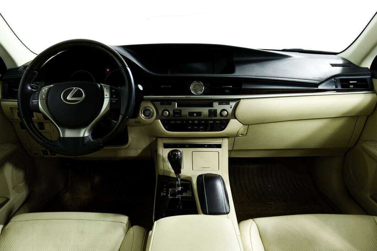 Lexus ES 350, 2013 Фото №11