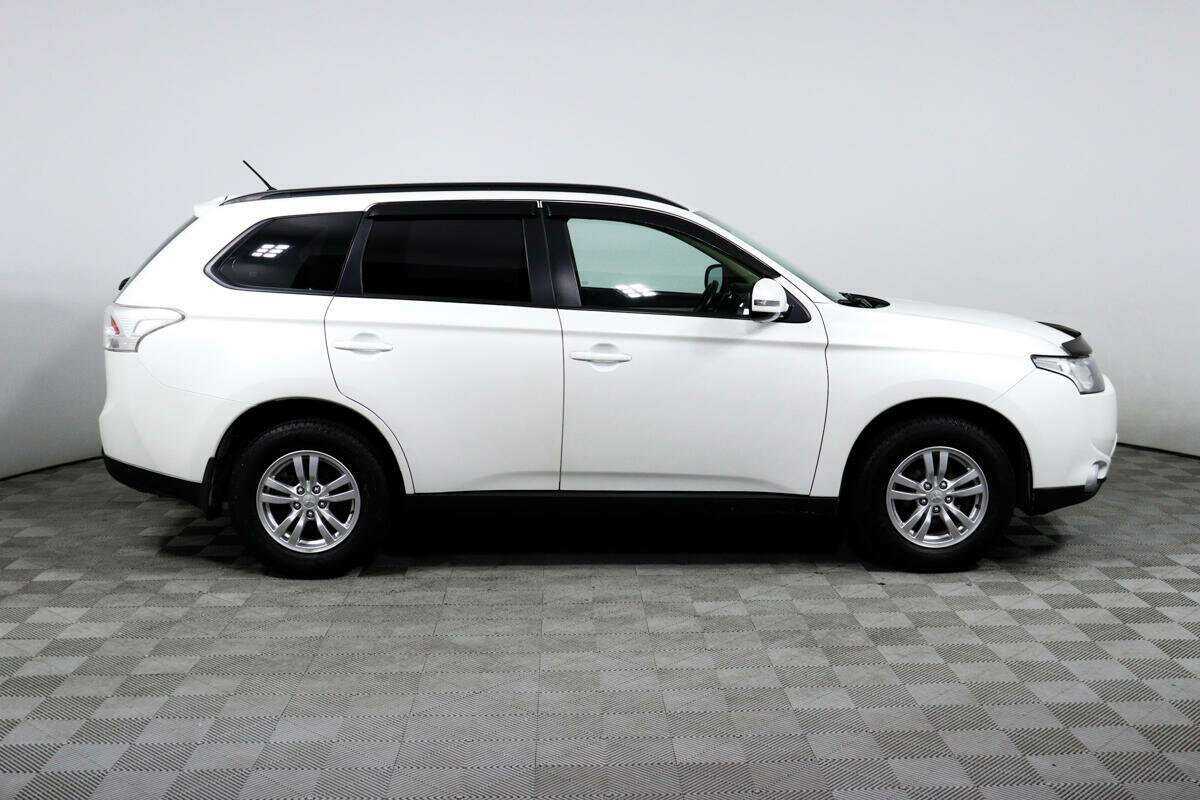 Mitsubishi Outlander, 2013 - 128 264 км. | Фото №4