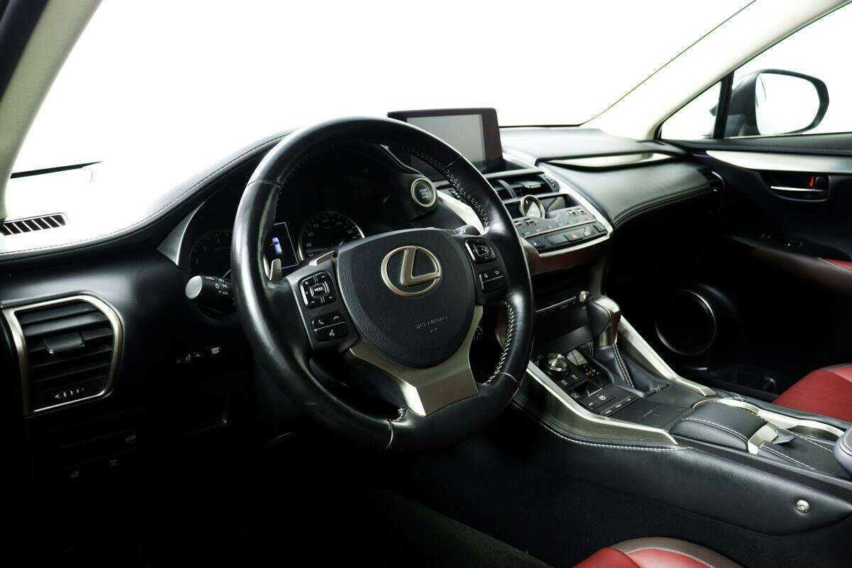 Lexus NX 200, 2018 Фото №13