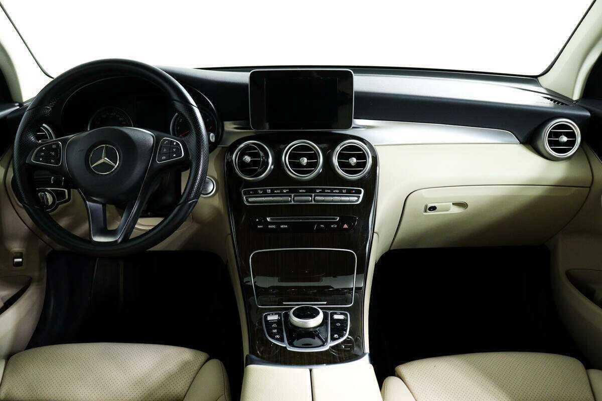 Mercedes-Benz GLC 250, 2016 Фото №11