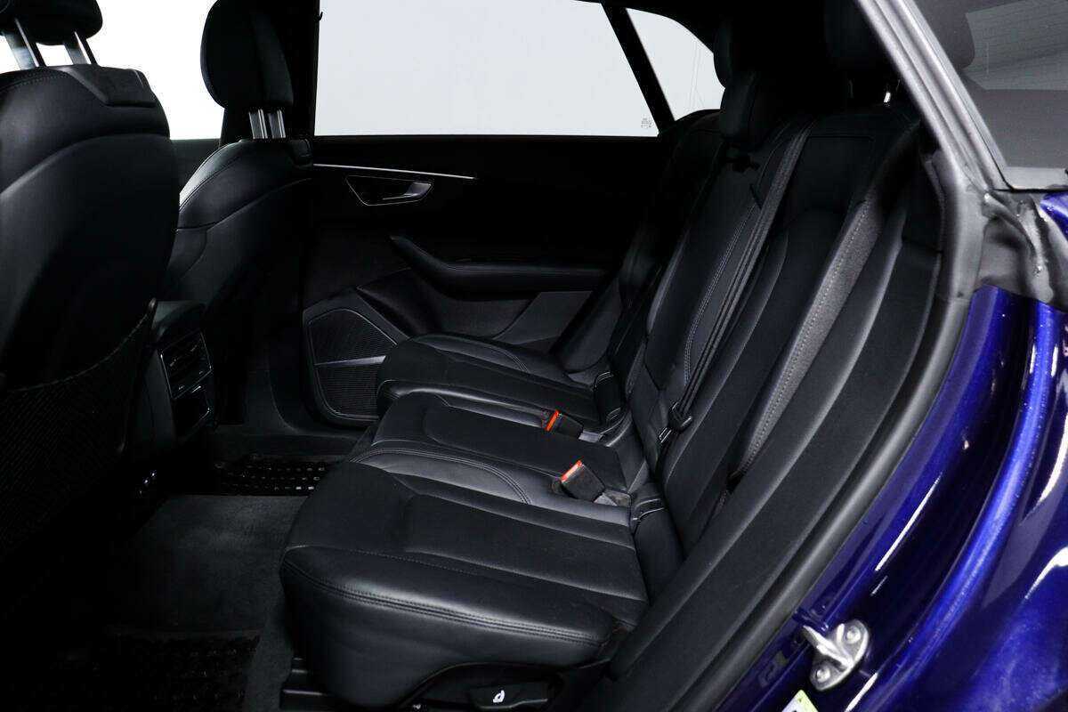 Audi Q8 55 TFSI, 2019 Фото №12