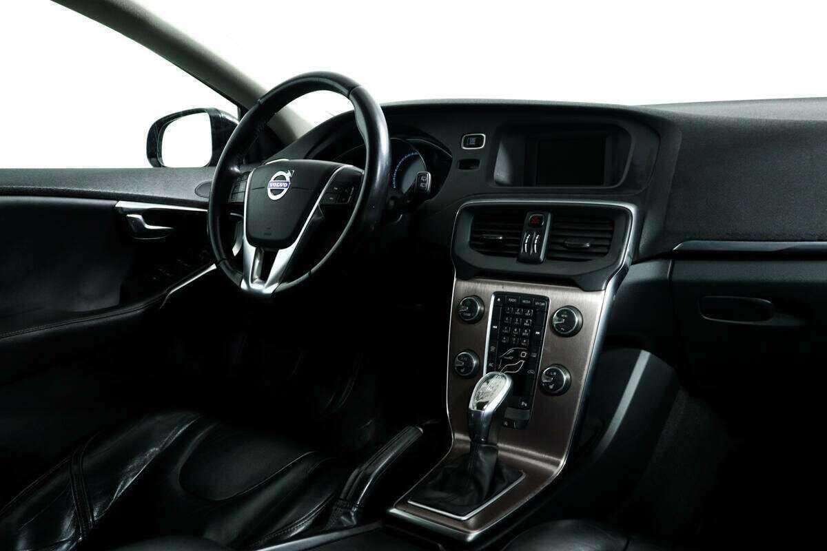 Volvo V40 Cross Country, 2013 Фото №9