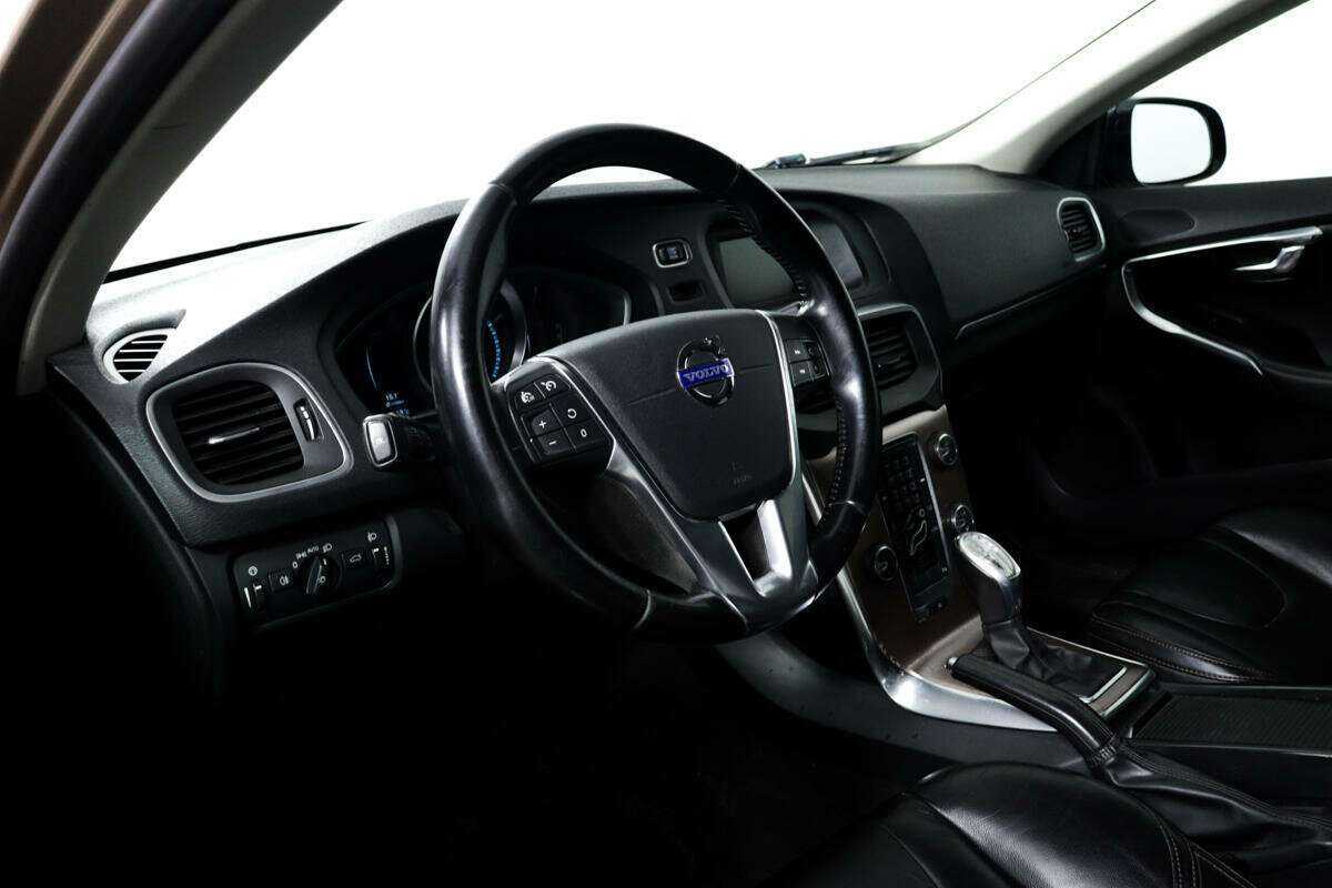 Volvo V40 Cross Country, 2013 Фото №13