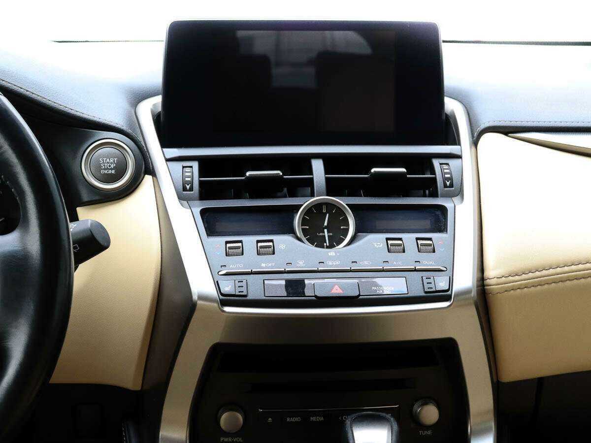 Lexus NX 200, 2017 Фото №11