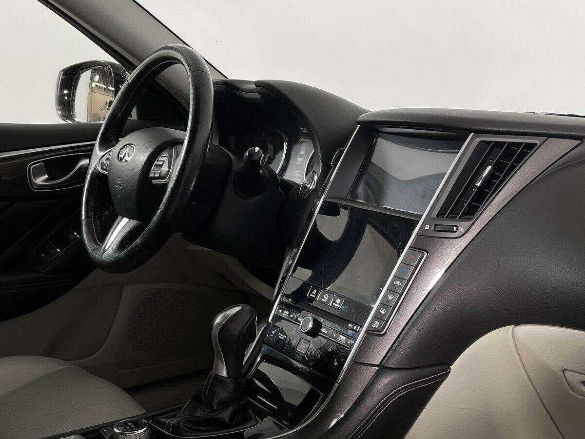 Infiniti Q50, 2015 Фото №9