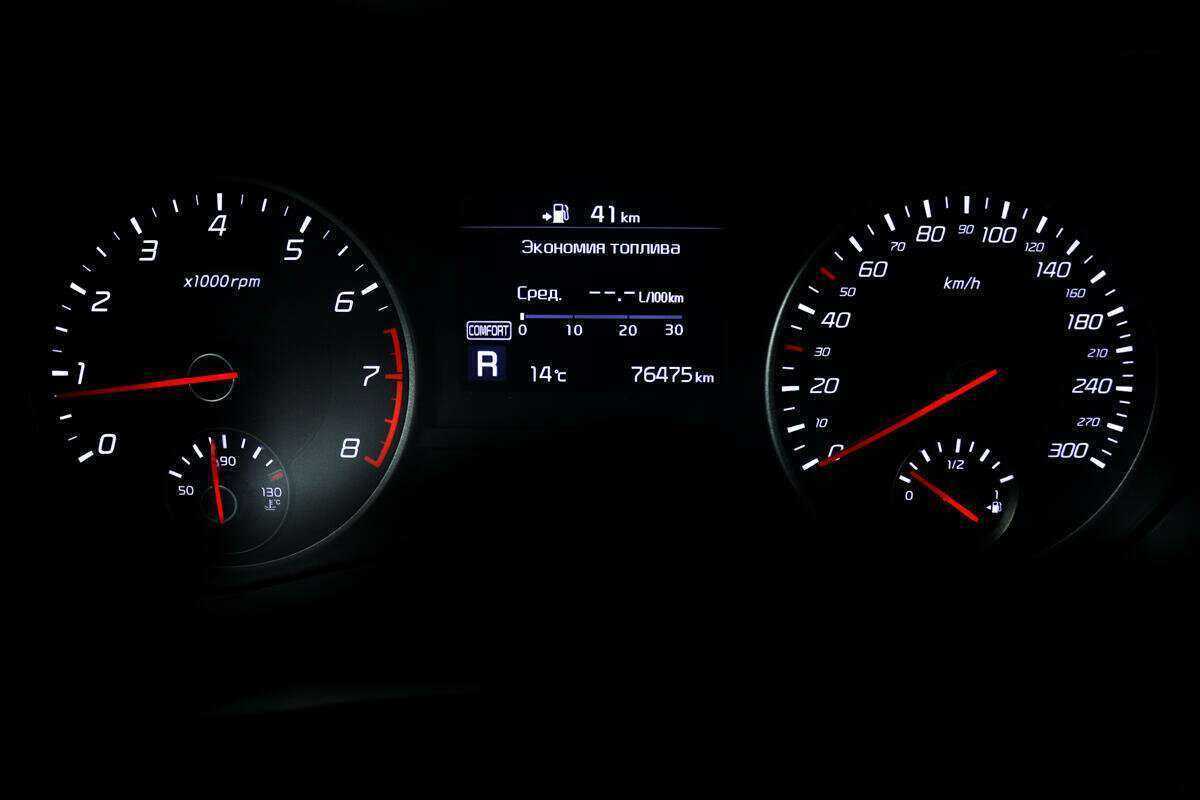 Kia Stinger, 2019 Фото №10