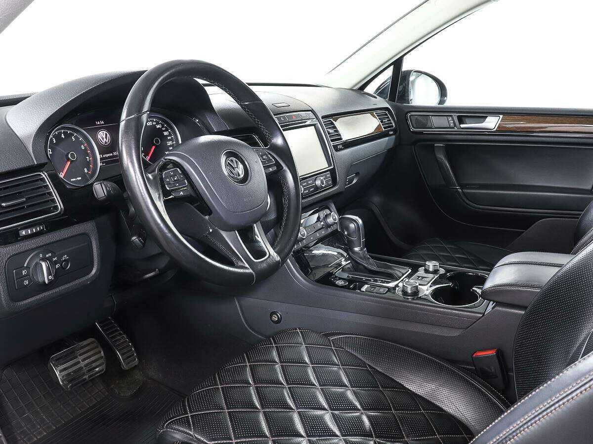 Volkswagen Touareg, 2016 Фото №13