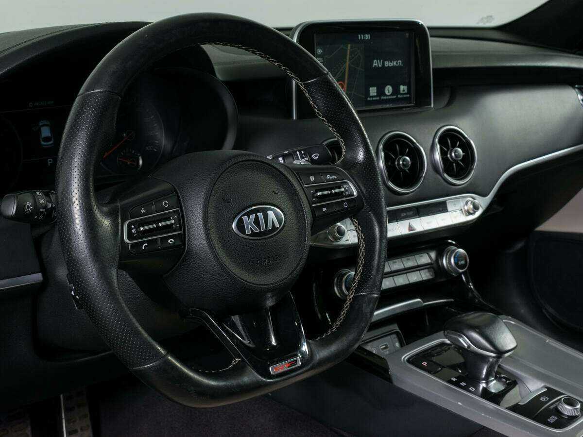 Kia Stinger, 2018 Фото №14