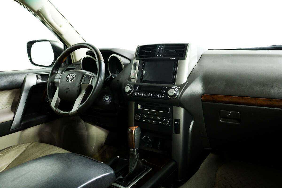 Toyota Land Cruiser Prado, 2011 Фото №9