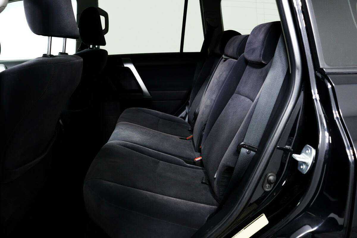 Toyota Land Cruiser Prado 4-speed, 2013 Фото №11